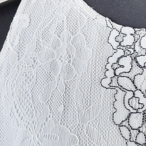 APT. 9 Sleeveless Top Medium Size Women's White Floral Printed Lace Blouse - Picture 8 of 16